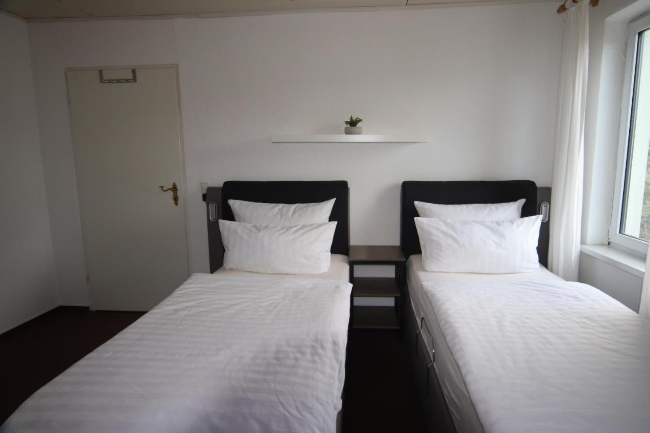 Marienfelde Ruhige Wohnung Mit Terrasse Nur 5 Minuten Zur Mueritz מראה חיצוני תמונה