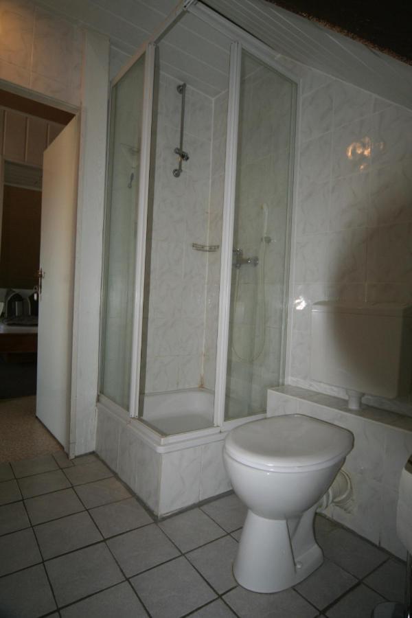 Marienfelde Ruhige Wohnung Mit Terrasse Nur 5 Minuten Zur Mueritz מראה חיצוני תמונה